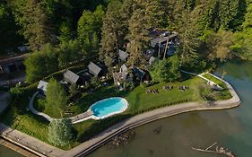 Luxury Glamping Chocolate Village